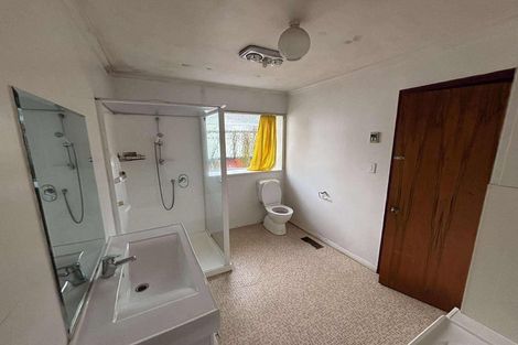 Photo of property in 167b Wainuiomata Road, Wainuiomata, Lower Hutt, 5014