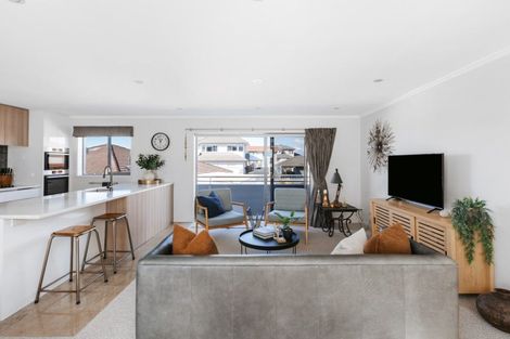 Photo of property in 369c Oceanbeach Road, Mount Maunganui, 3116