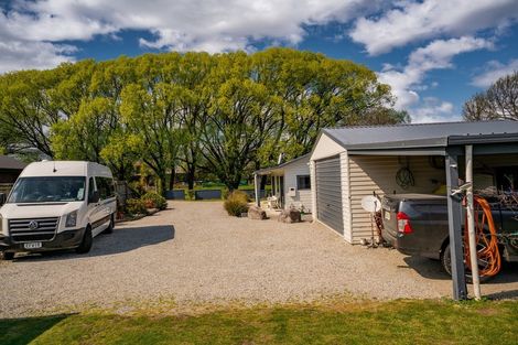 Photo of property in 135 Main Road, Luggate, Cromwell, 9383