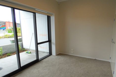 Photo of property in 25 De Havilland Road, Hobsonville, Auckland, 0618