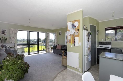 Photo of property in 10a Te Arawa Place, Welcome Bay, Tauranga, 3112