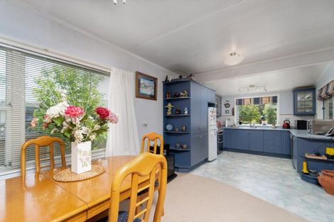 Photo of property in 25 William Benton Street, Featherston, 5710