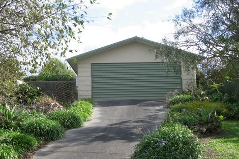 Photo of property in 13 Marshall Road, Kaiwaka, 0573