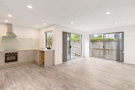 Photo of property in 12 Felicity Place, Unsworth Heights, Auckland, 0632