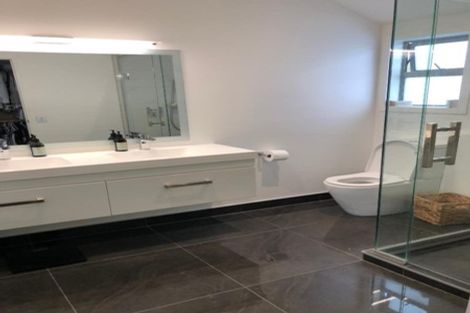 Photo of property in 2/40 Kowhai Road, Campbells Bay, Auckland, 0630