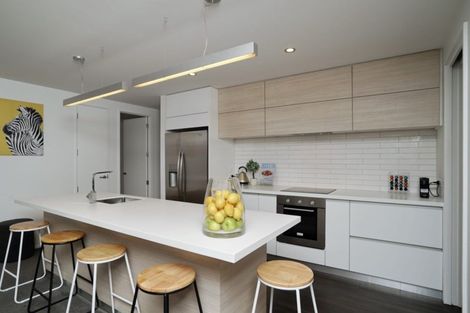 Photo of property in 4/275 Kilmore Street, Christchurch Central, Christchurch, 8011