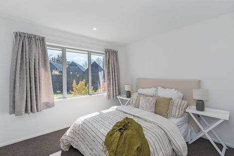 Photo of property in 37 Dunlops Crescent, Bottle Lake, Christchurch, 8083