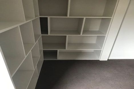 Photo of property in 2/23 William Souter Street, Forrest Hill, Auckland, 0620