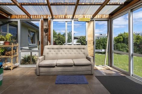 Photo of property in 27 Roseness Street, Palmerston, 9430