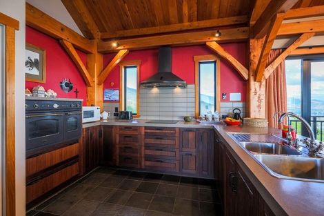 Photo of property in 9 Commodore Place, Britannia Heights, Nelson, 7010