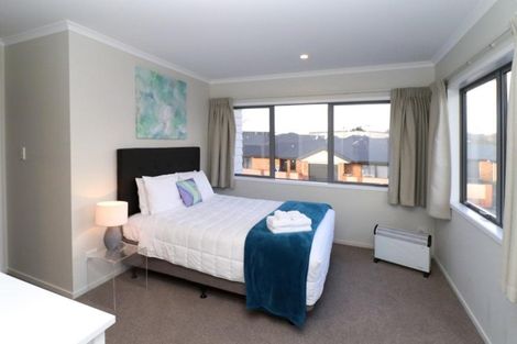 Photo of property in 1/5 Jones Crescent, Melville, Hamilton, 3206