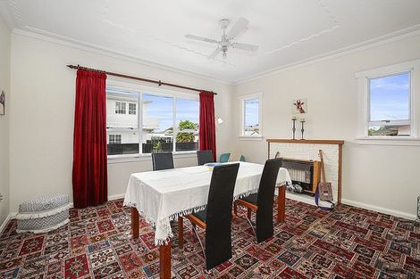 Photo of property in 187 Coronation Avenue, Welbourn, New Plymouth, 4310
