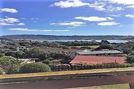 Photo of property in 22 Tweed Road, Papakowhai, Porirua, 5024