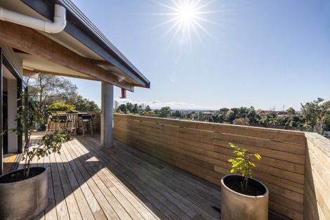 Photo of property in 14 Te Mata Peak Road, Havelock North, 4130