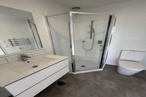 Photo of property in 4/28 Westgate Drive, Westgate, Auckland, 0614