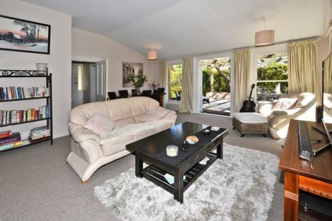 Photo of property in 280 Cashmere Road, Westmorland, Christchurch, 8025