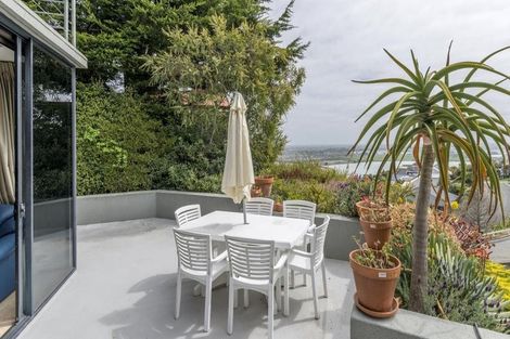 Photo of property in 105 Cannon Hill Crescent, Mount Pleasant, Christchurch, 8081