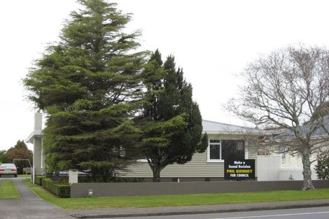 Photo of property in 177 Mangorei Road, Merrilands, New Plymouth, 4312