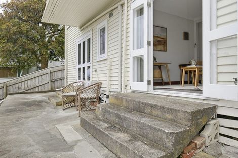 Photo of property in 10 Kotinga Street, Kilbirnie, Wellington, 6022