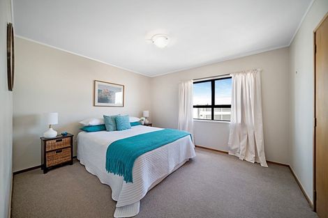 Photo of property in 35 William Bryan Drive, Half Moon Bay, Auckland, 2012