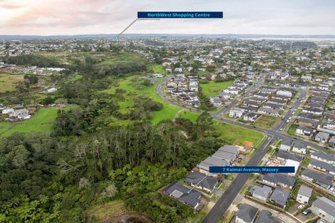 Photo of property in 7 Kaimai Avenue, Massey, Auckland, 0614