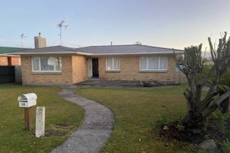 Photo of property in 32 Pohutukawa Drive, Tokoroa, 3420