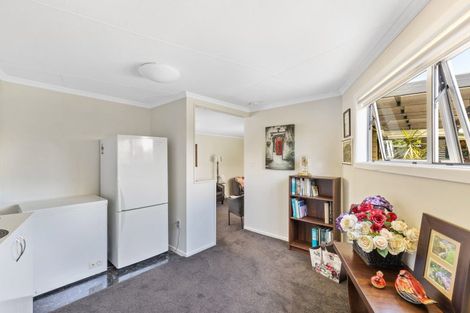 Photo of property in 38 Wairau Road, Oakura, 4314