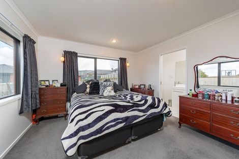 Photo of property in 58 Sunstone Crescent, Brown Owl, Upper Hutt, 5018