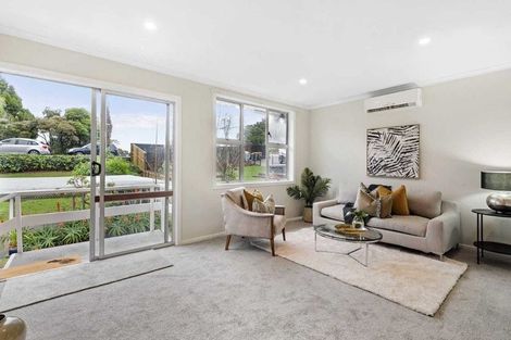 Photo of property in 1/26 Rewi Street, Torbay, Auckland, 0630