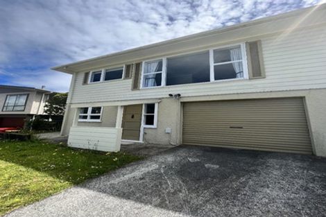 Photo of property in 14b Zande Terrace, Tawa, Wellington, 5028