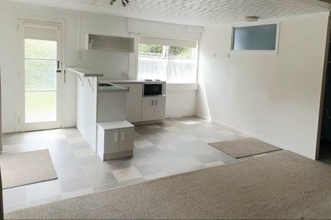 Photo of property in 14 Ranch Avenue, Beach Haven, Auckland, 0626