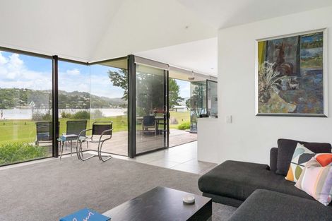 Photo of property in 31 Golden Hills Drive, Pauanui, Hikuai, 3579