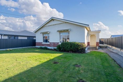 Photo of property in 24 Park Street, Winton, 9720