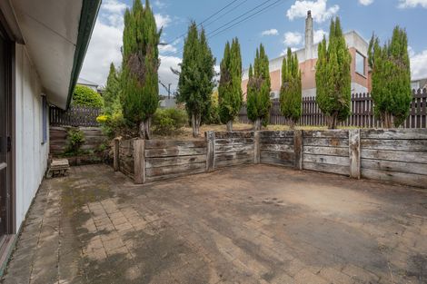 Photo of property in 349 South Road, Caversham, Dunedin, 9012