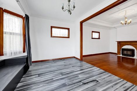 Photo of property in 21 Morrissey Street, Hawera, 4610