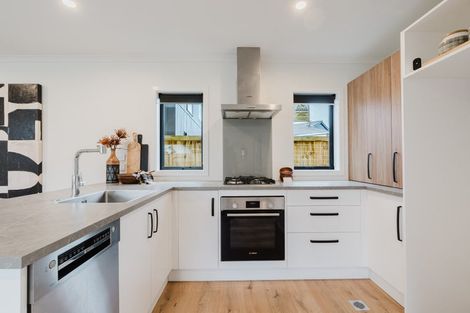 Photo of property in 1/12 Mcewan Place, Fitzroy, Hamilton, 3206