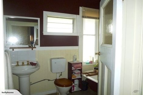 Photo of property in 30 Rhodes Street, Waimate, 7924