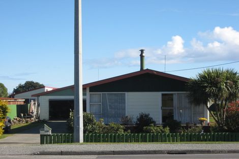 Photo of property in 338 Main South Road, Paroa, Greymouth, 7805