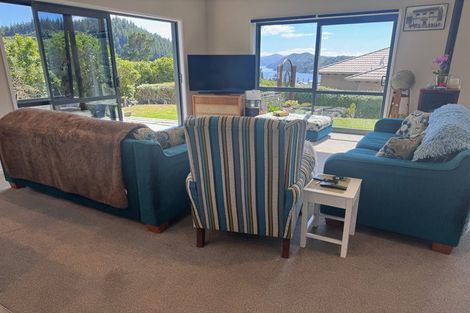 Photo of property in 26 Harbour View Heights, Picton, 7220