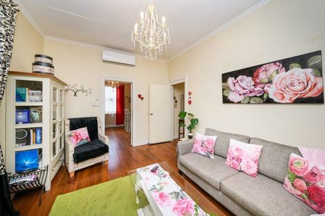 Photo of property in 9 Lambert Street, Marton, 4710