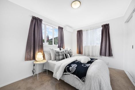 Photo of property in 44 Longburn Road, Henderson, Auckland, 0610