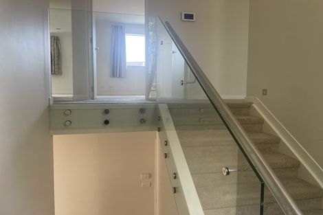 Photo of property in 2/94 Glamorgan Drive, Torbay, Auckland, 0630