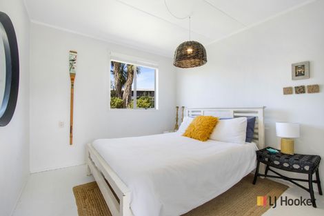 Photo of property in 17 Leo Street, Waihi Beach, 3611