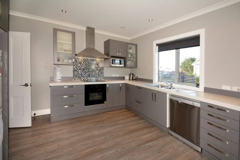 Photo of property in 16 Mills Street, Saint Kilda, Dunedin, 9012