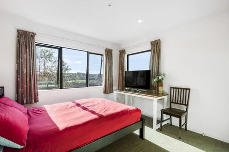 Photo of property in 24/22 Northcross Drive, Oteha, Auckland, 0632