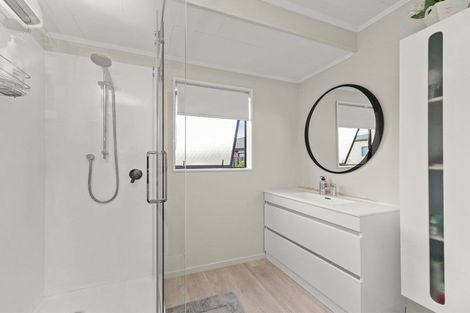 Photo of property in 12 Almond Grove, Feilding, 4702