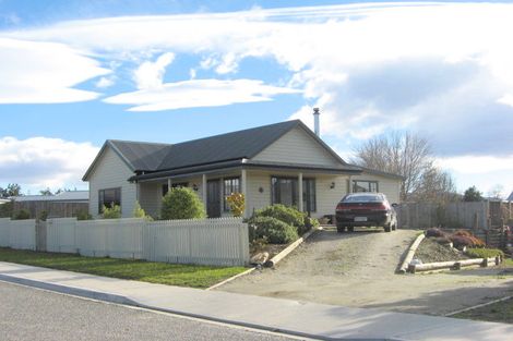 Photo of property in 27 Walnut Grove, Alexandra, 9320