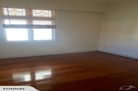 Photo of property in 27 Ava Street, Petone, Lower Hutt, 5012
