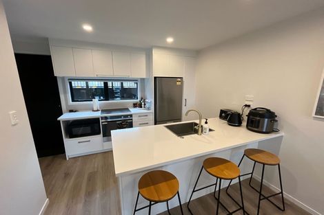 Photo of property in 13/8 Chivalry Road, Glenfield, Auckland, 0629