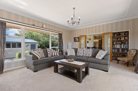 Photo of property in 124 Carrington Street, Lower Vogeltown, New Plymouth, 4310